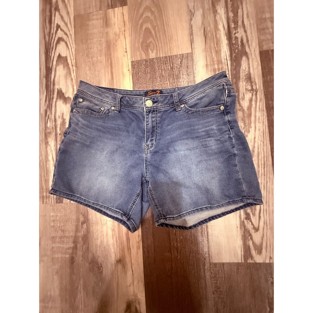 Seven7 Womens Blue Denim Shorts Size 16 Medium Wash Stretch Embroidered Pockets